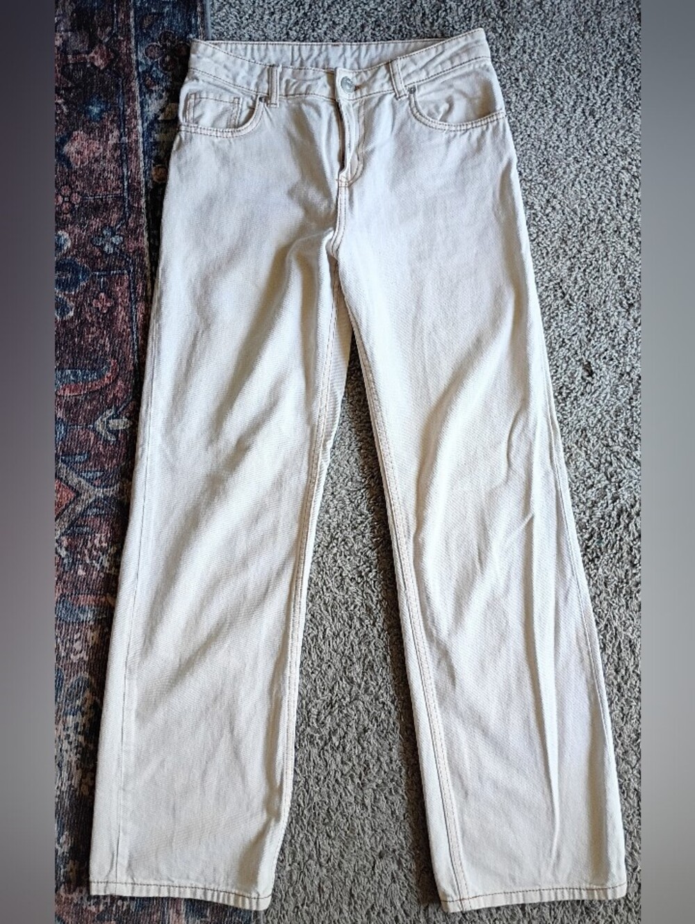 H&M Divided Cream High-Waist Jeans